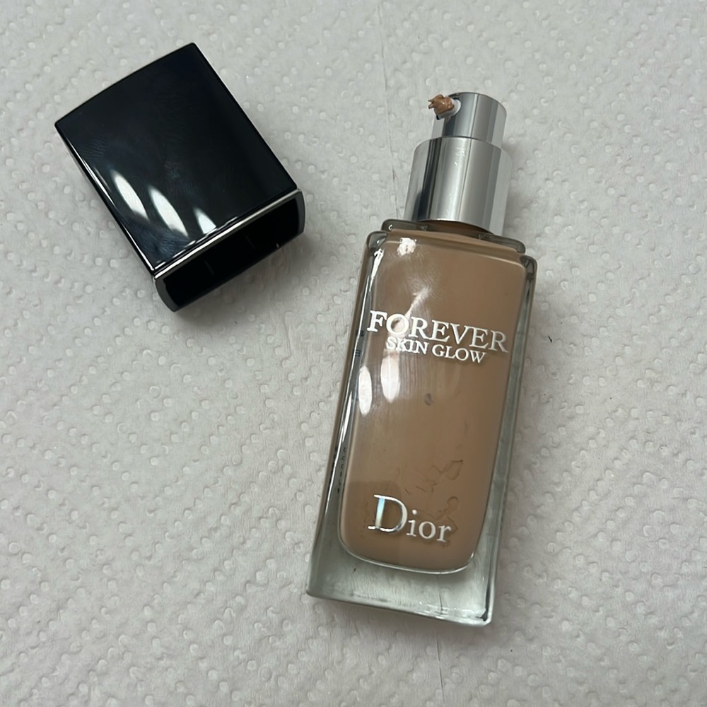 Dior Forever Glow Foundation- 2N